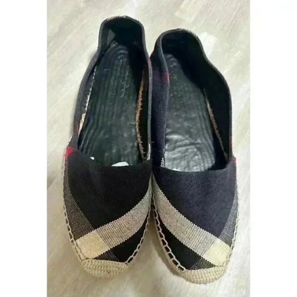 Burberry Navy Blue Nova Canvas Espadrille Flats Size 40.1/2 - Picture 4 of 12